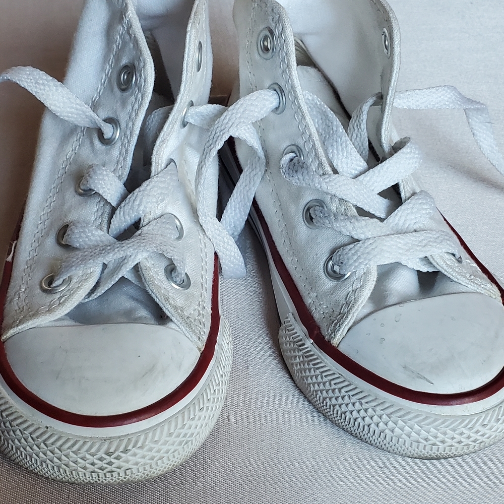 Converse toddler hightops